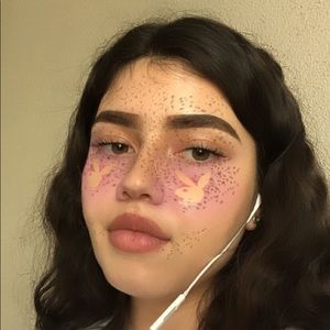 Meet your Posher, Tais